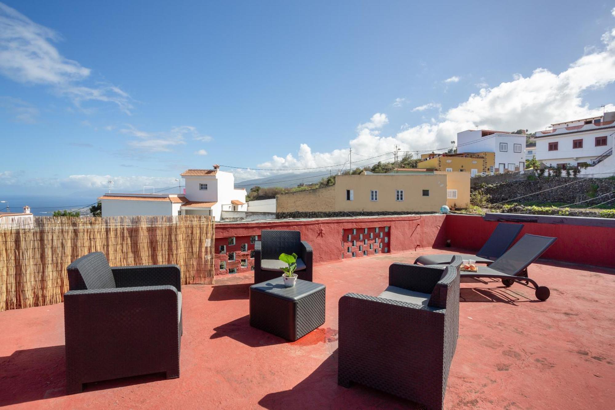 Un Jardin Al Mar Hotel Genovés Buitenkant foto